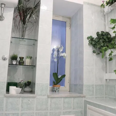 A Tre Passi Dal Duomo * Neapol